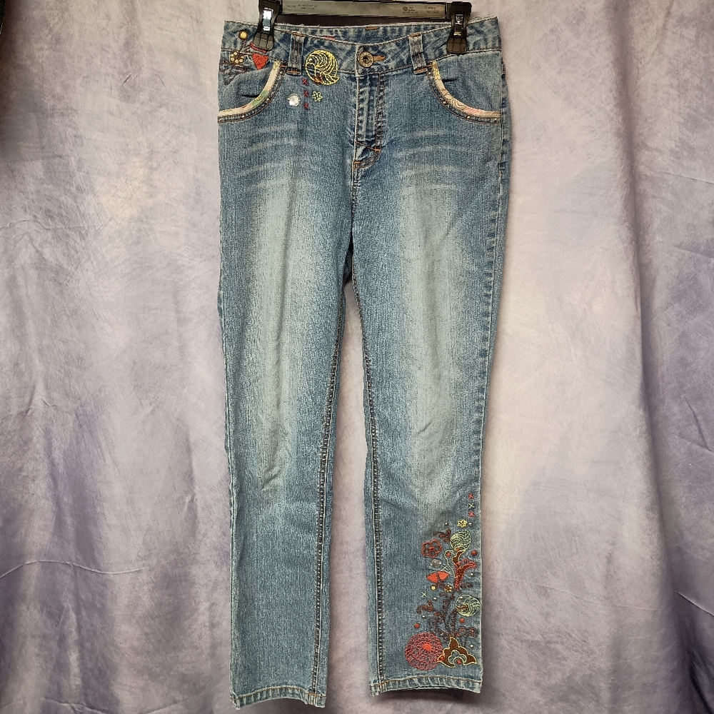 Nickelodeon Unfabulous Embroidered Floral Jeans‎ Y2K